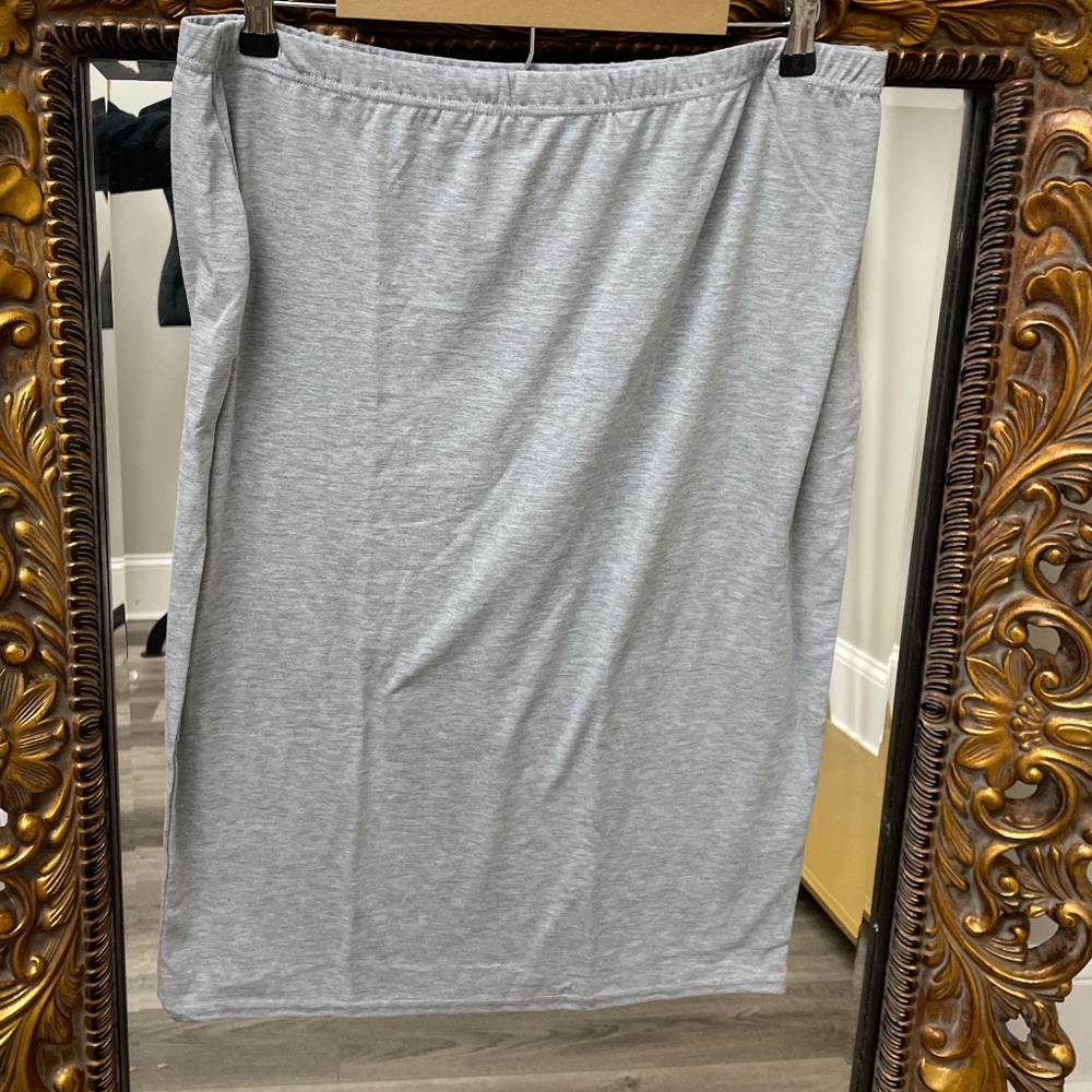 Boohoo plus midi tube skirt Grey size 20